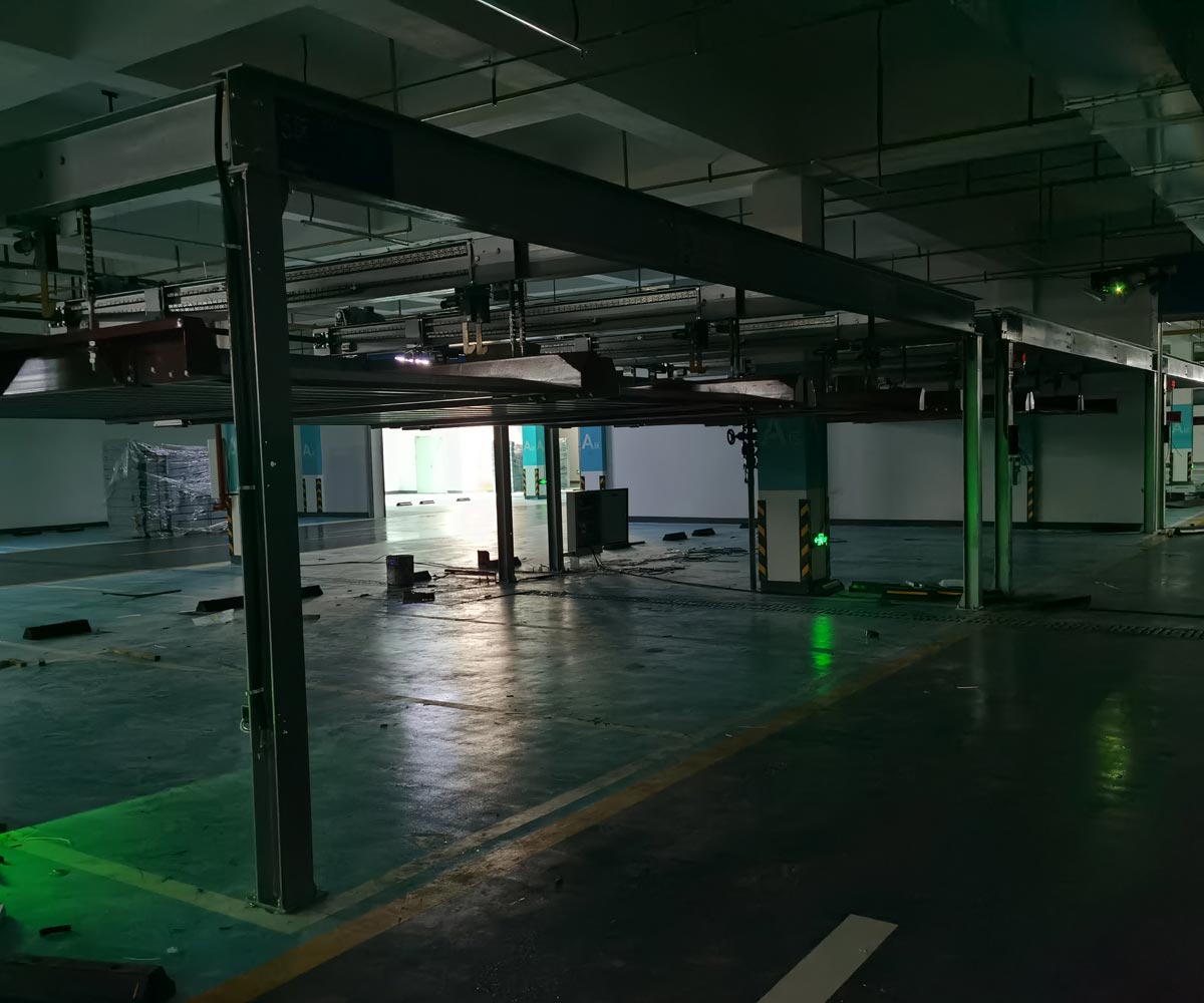 地下室2層簡易升降機(jī)械式停車庫